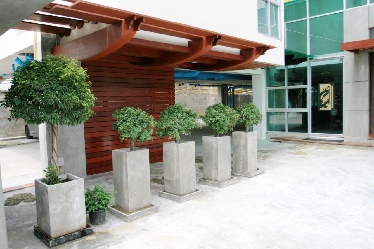 Bansabai Sabaidee Service Apartment Bangkok Exteriér fotografie